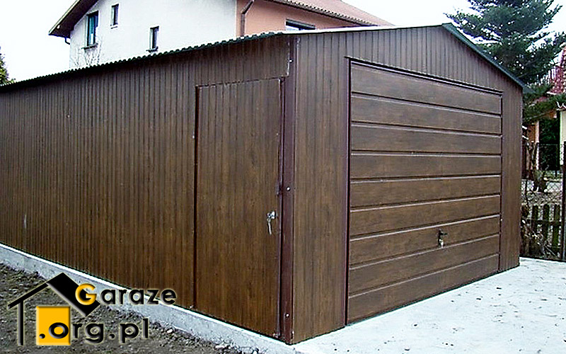 garaz 4x6 imitacja drewna orzech dwuspadowy