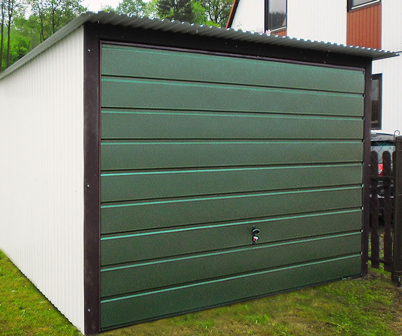 Garaż Blaszany 3x5 kolor z dachem jednospadowym i bramą uchylną najtaniej