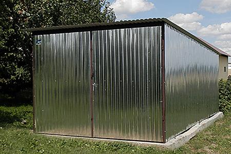5. Garaże 3x5 z dachem jednospadowym brama dwuskrzydłowa